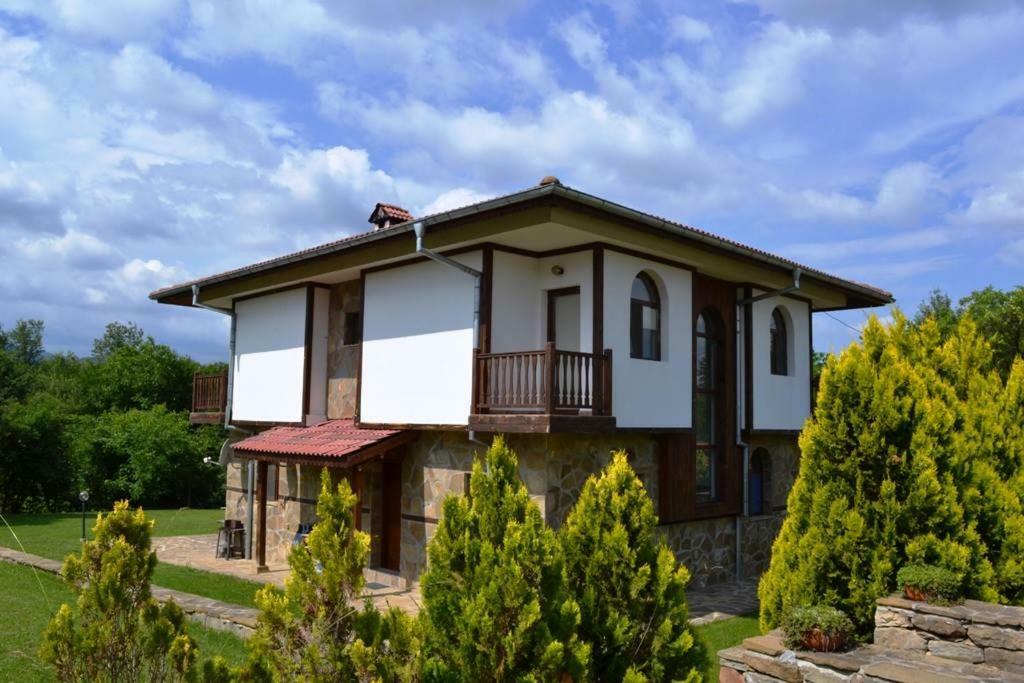 Sichanova Guest House Brŭchkovtsi Exteriör bild