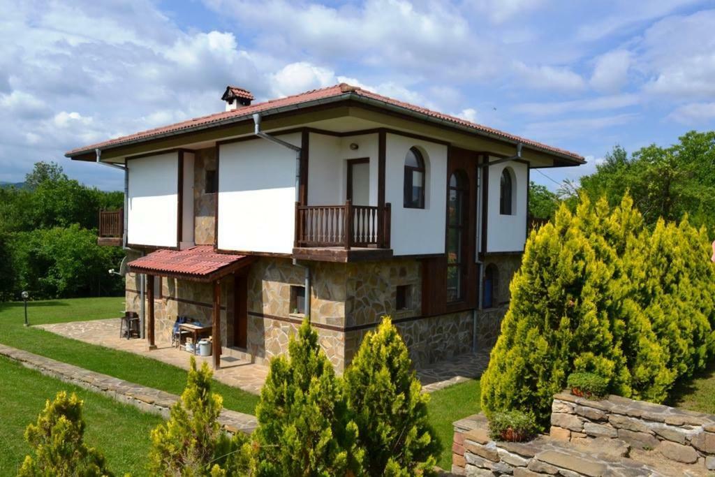 Sichanova Guest House Brŭchkovtsi Exteriör bild